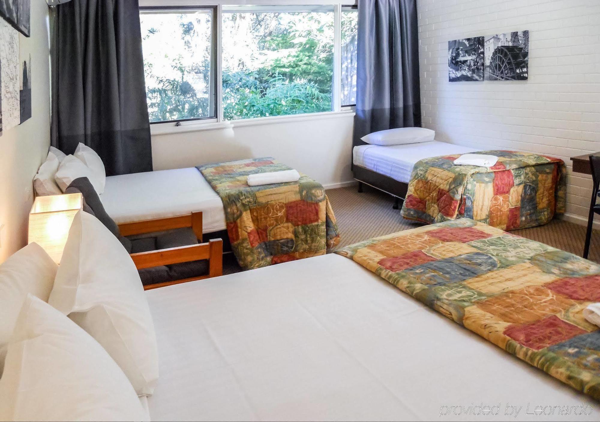 Prom Country Lodge Foster Esterno foto
