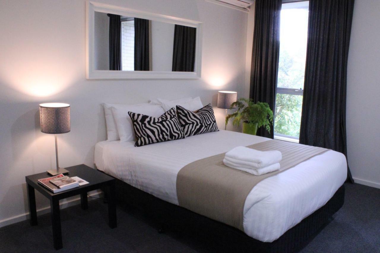 Prom Country Lodge Foster Esterno foto