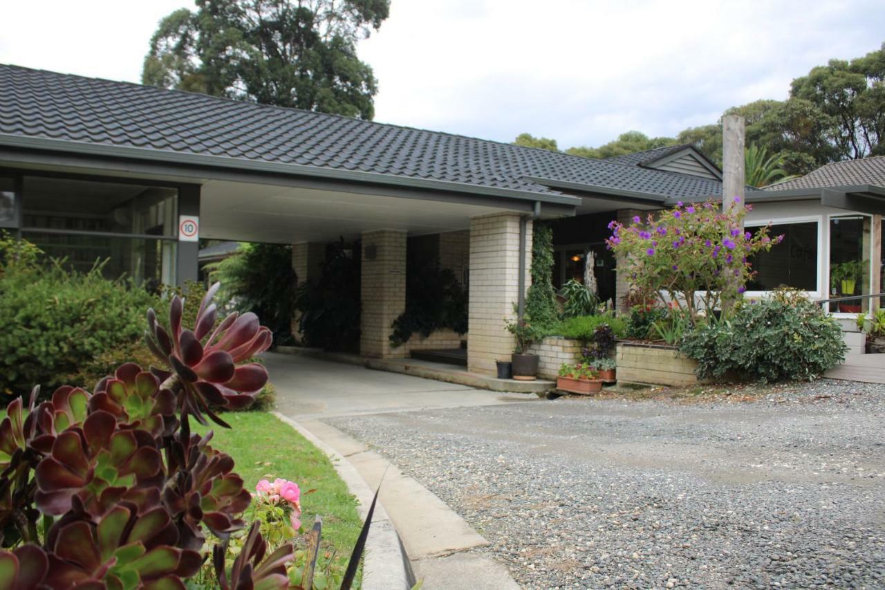 Prom Country Lodge Foster Esterno foto